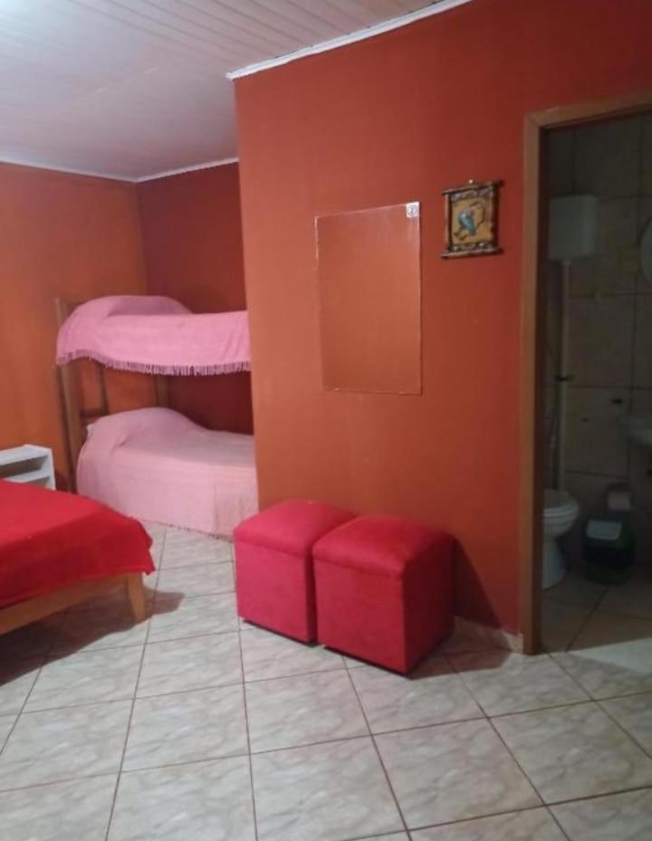 Hotel Y Residencial Amigos Puerto Iguazu Bagian luar foto